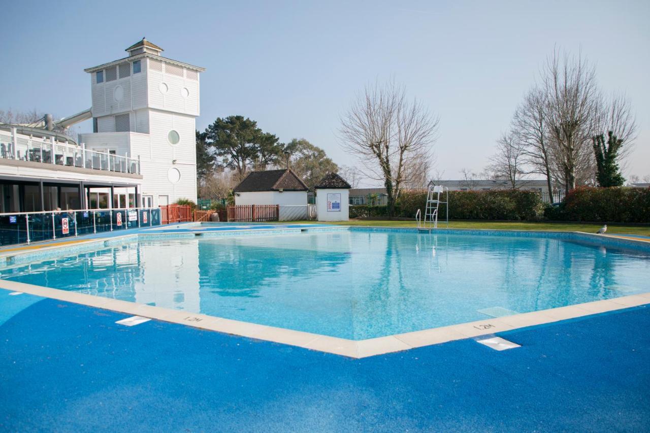 41 Orchard Bank, 3 Bed, Rockley Park Poole Villa Exterior photo